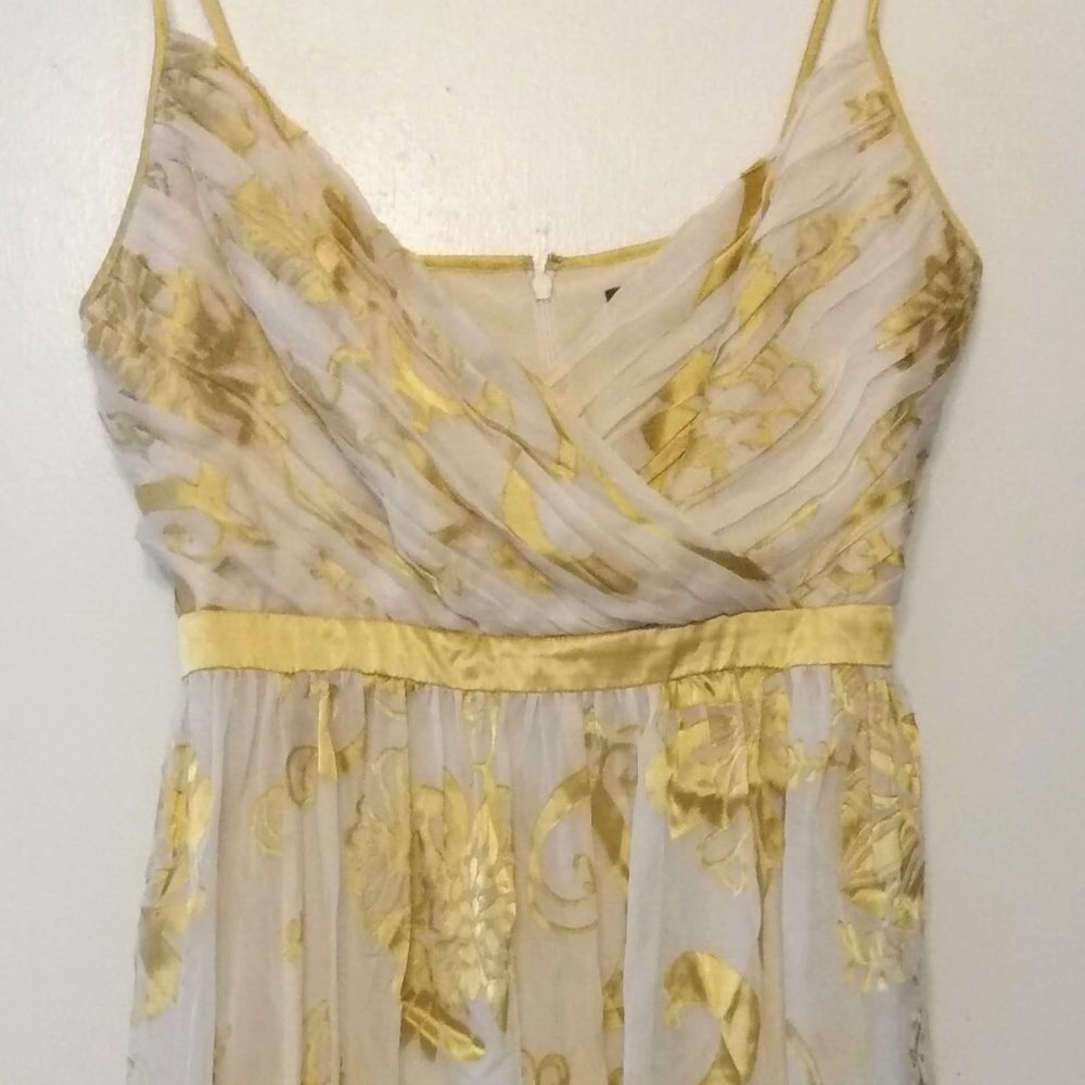 ARDEN B Gold Floral Print Dress